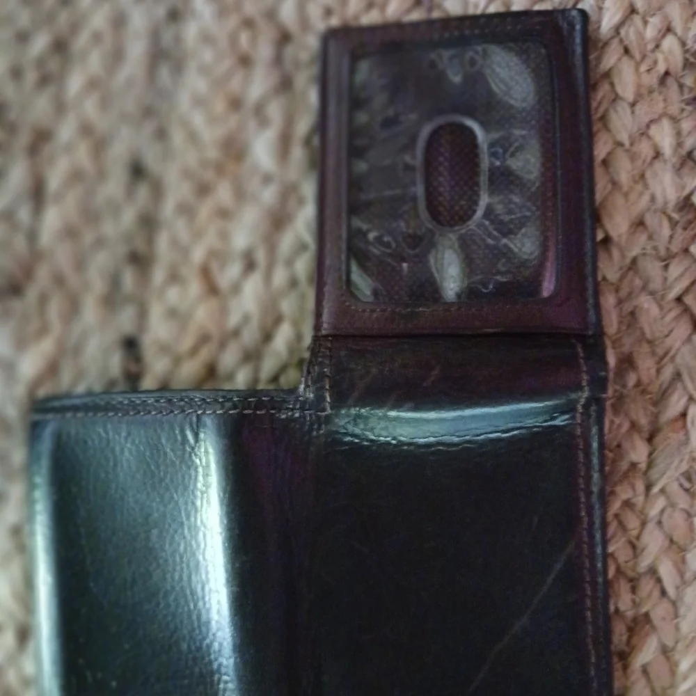 Fossil Wallet